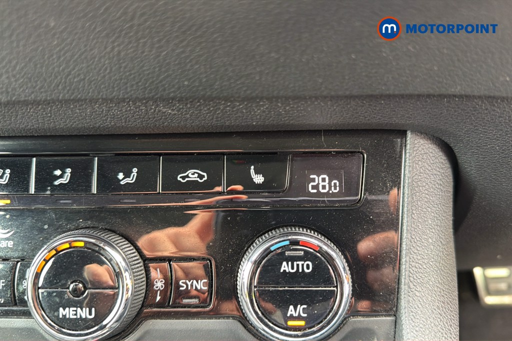 Skoda Karoq Sportline Automatic Diesel SUV - Stock Number (1631690) - 14th supplementary image