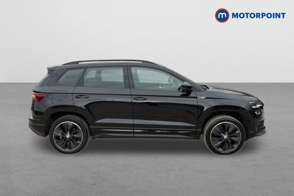 Skoda Karoq Sportline Automatic Diesel SUV - Stock Number (1631690) - Drivers side