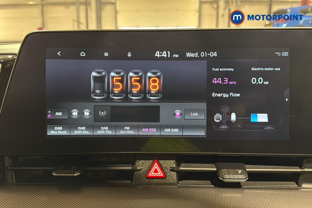 KIA Sportage 3 Automatic Petrol-Electric Hybrid SUV - Stock Number (1631761) - 9th supplementary image