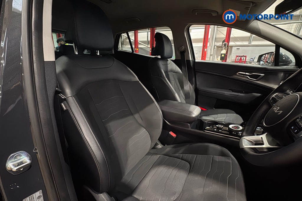 KIA Sportage 3 Automatic Petrol-Electric Hybrid SUV - Stock Number (1631761) - 22nd supplementary image
