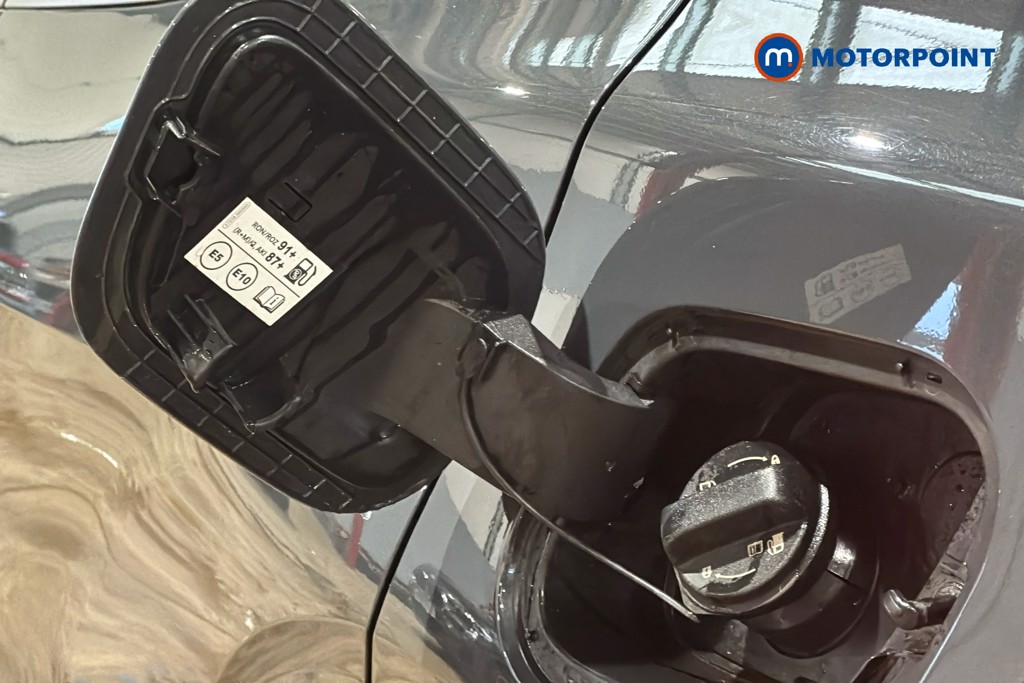 KIA Sportage 3 Automatic Petrol-Electric Hybrid SUV - Stock Number (1631761) - 41st supplementary image