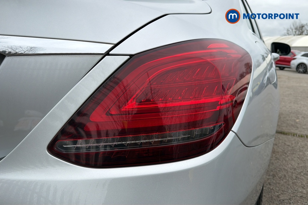 Mercedes-Benz C Class Sport Automatic Petrol Saloon - Stock Number (1631800) - 36th supplementary image