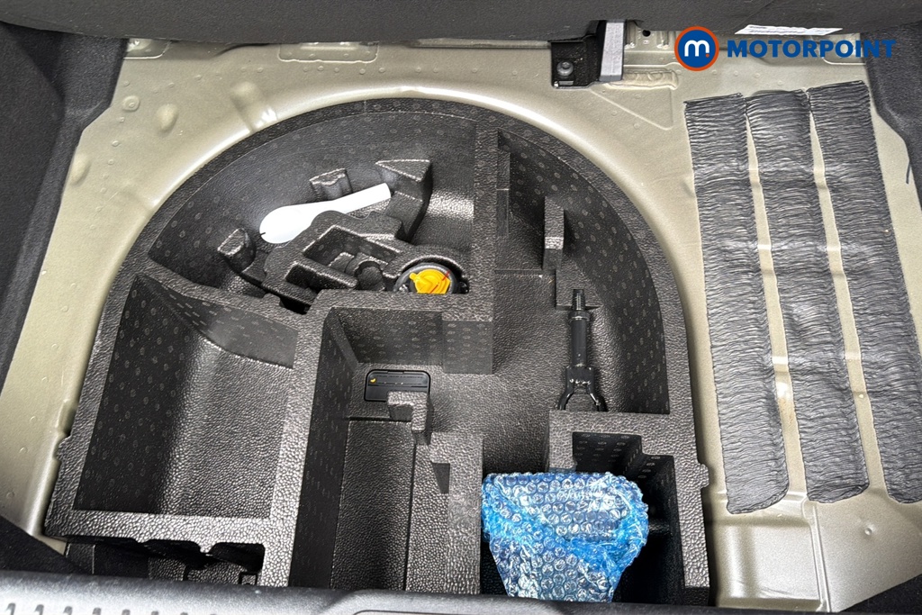 Ford Fiesta St-Line Edition Manual Petrol Hatchback - Stock Number (1631818) - 33rd supplementary image