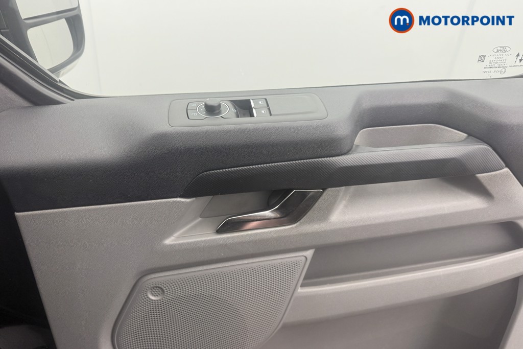 Ford Transit Custom Limited Manual Diesel Panel Van - Stock Number (1631863) - 10th supplementary image