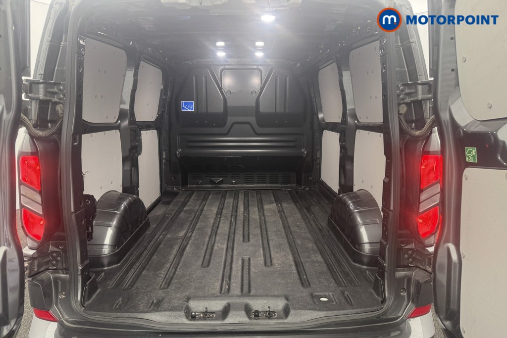 Ford Transit Custom Limited Manual Diesel Panel Van - Stock Number (1631863) - 20th supplementary image