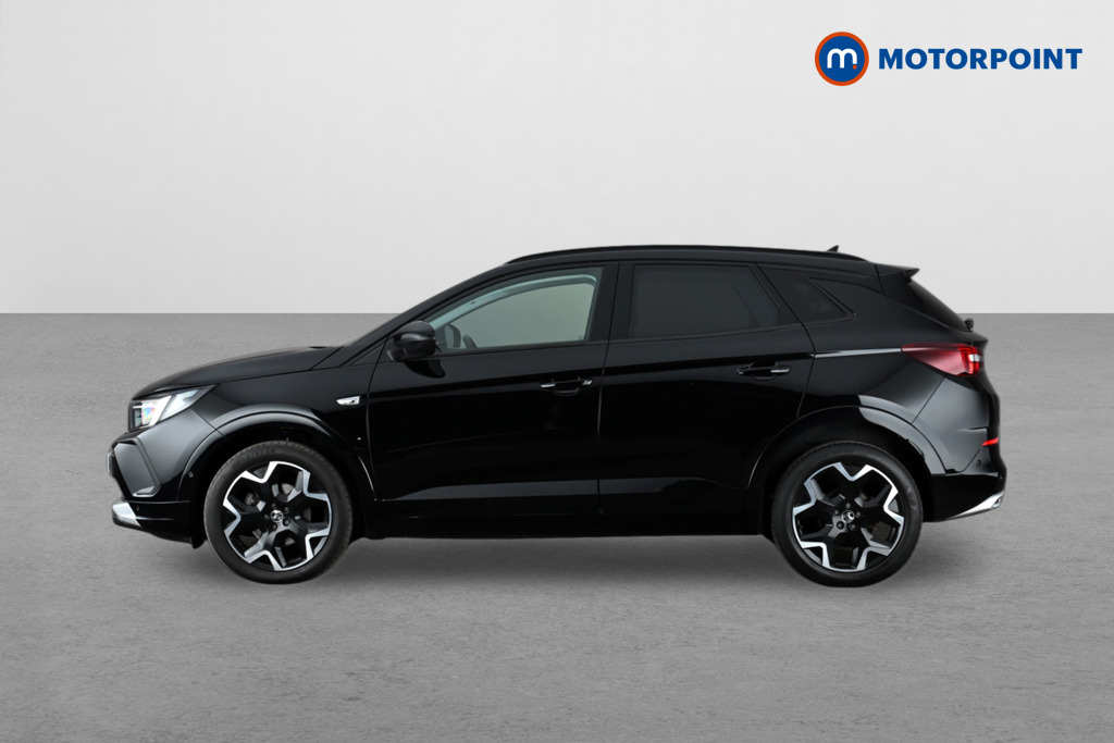 Vauxhall Grandland Ultimate Automatic Diesel SUV - Stock Number (1599598) - Passenger side