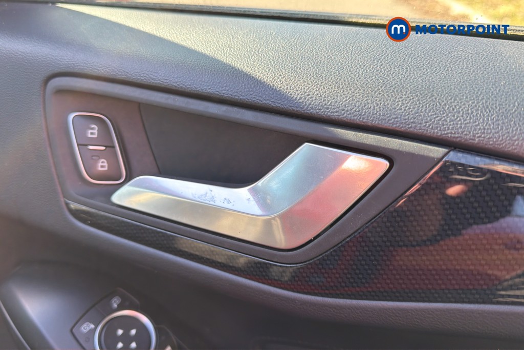 Ford Focus St-Line X Edition Manual Petrol Estate - Stock Number (1599809) - 42nd supplementary image