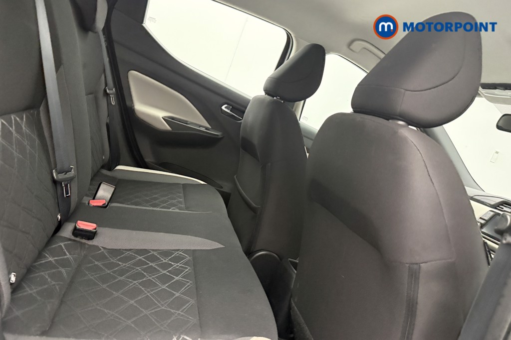 Nissan Micra Acenta Manual Petrol Hatchback - Stock Number (1603090) - 7th supplementary image