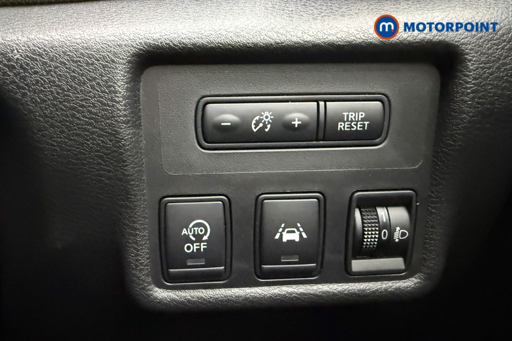 Nissan Micra Acenta Manual Petrol Hatchback - Stock Number (1603090) - 15th supplementary image