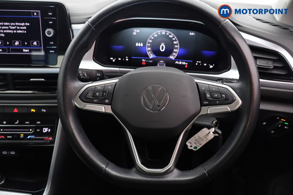 Volkswagen T-Roc Life Manual Petrol SUV - Stock Number (1611669) - 2nd supplementary image