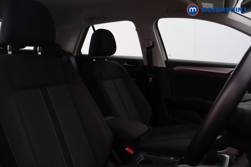 Volkswagen T-Roc Life Manual Petrol SUV - Stock Number (1611669) - 13th supplementary image