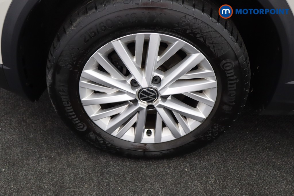 Volkswagen T-Roc Life Manual Petrol SUV - Stock Number (1611669) - 22nd supplementary image