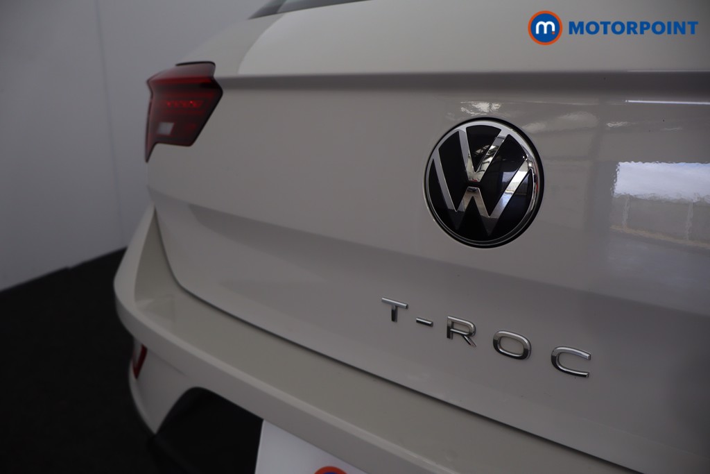 Volkswagen T-Roc Life Manual Petrol SUV - Stock Number (1611669) - 32nd supplementary image