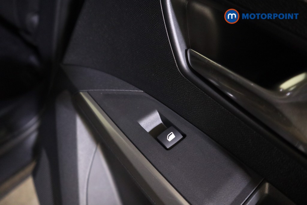 Peugeot 5008 Allure Automatic Petrol SUV - Stock Number (1612880) - 18th supplementary image