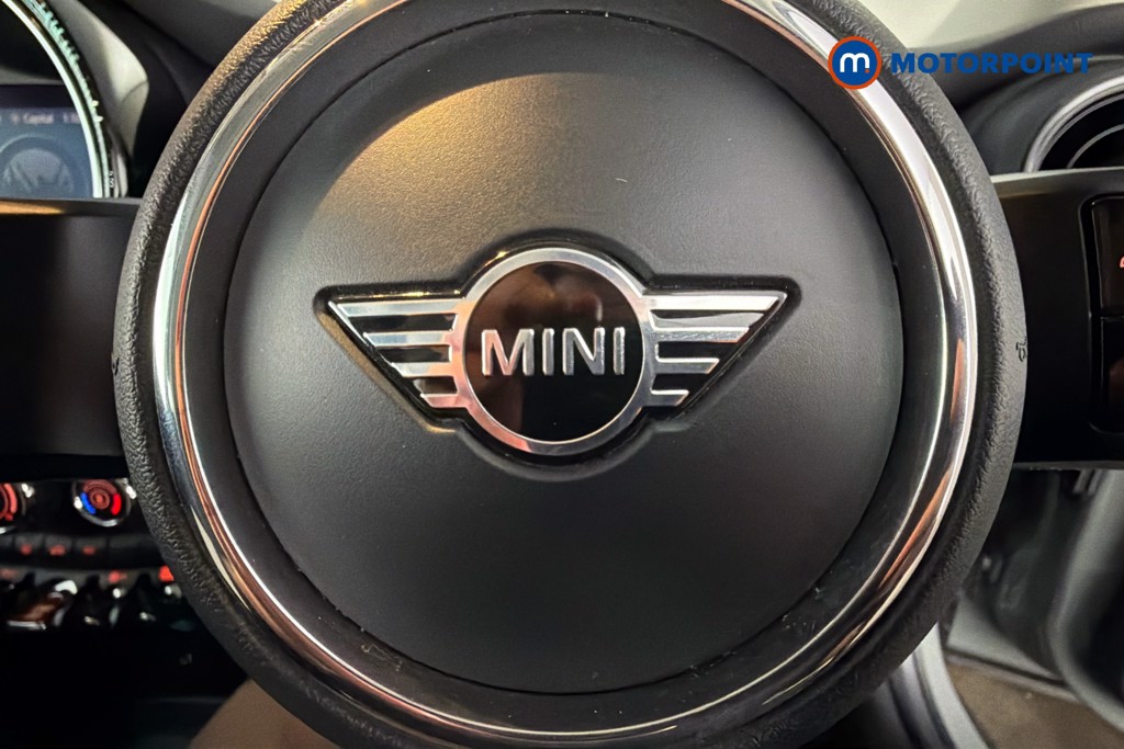 Mini Hatchback Cooper S Classic Manual Petrol Hatchback - Stock Number (1614991) - 5th supplementary image
