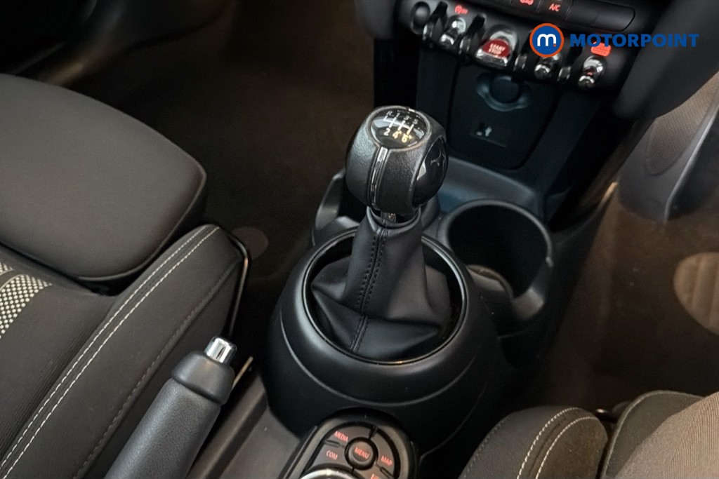 Mini Hatchback Cooper S Classic Manual Petrol Hatchback - Stock Number (1614991) - 15th supplementary image