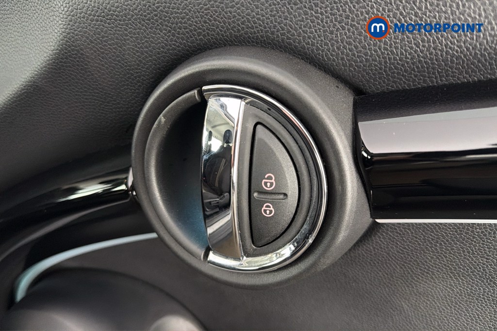 Mini Hatchback Cooper S Classic Manual Petrol Hatchback - Stock Number (1614991) - 42nd supplementary image