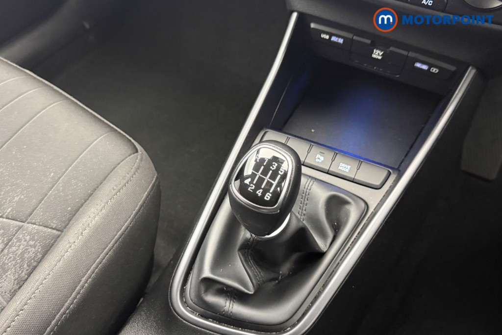 Hyundai Bayon Se Connect Manual Petrol SUV - Stock Number (1617419) - 6th supplementary image