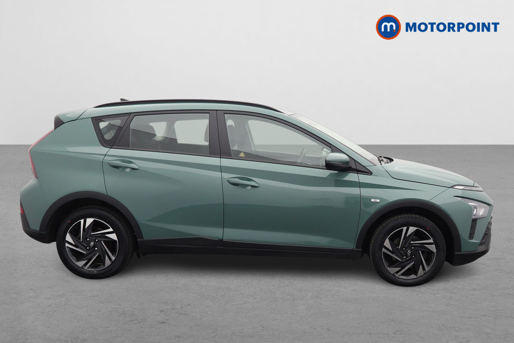 Hyundai Bayon Se Connect Manual Petrol SUV - Stock Number (1617419) - Drivers side
