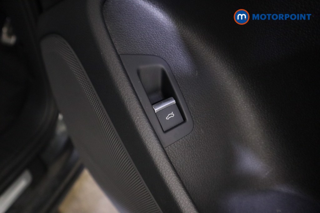 Audi Q7 S Line Automatic Diesel SUV - Stock Number (1621199) - 14th supplementary image