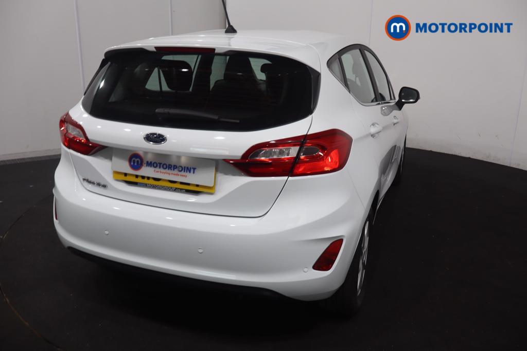 Ford Fiesta Zetec Manual Petrol Hatchback - Stock Number (1622117) - 2nd supplementary image