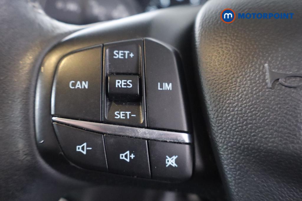 Ford Fiesta Zetec Manual Petrol Hatchback - Stock Number (1622117) - 11th supplementary image