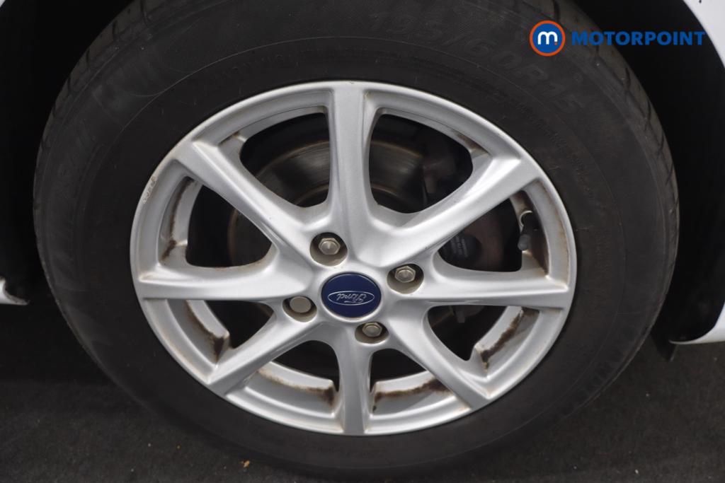 Ford Fiesta Zetec Manual Petrol Hatchback - Stock Number (1622117) - 20th supplementary image