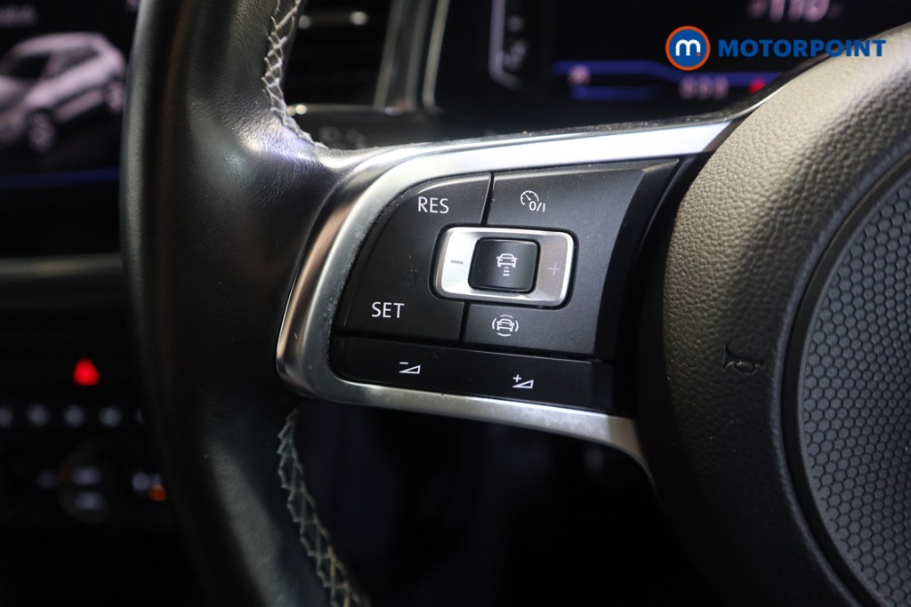 Volkswagen T-Roc R-Line Manual Diesel SUV - Stock Number (1622299) - 3rd supplementary image