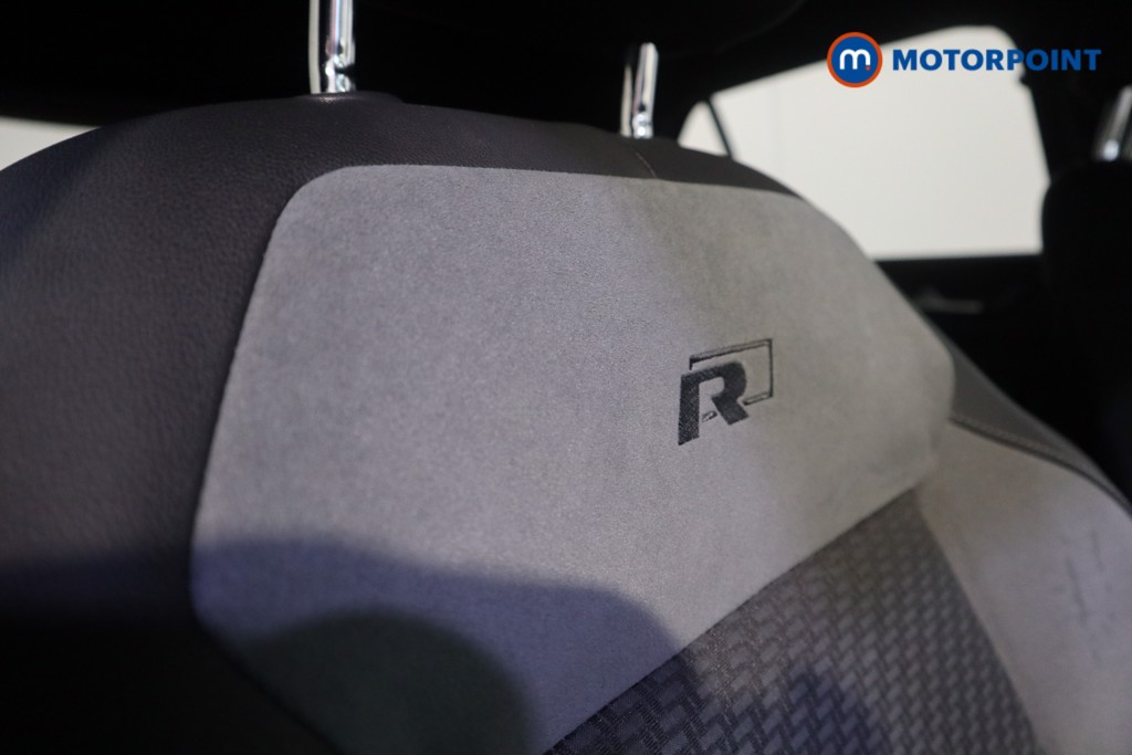 Volkswagen T-Roc R-Line Manual Diesel SUV - Stock Number (1622299) - 18th supplementary image