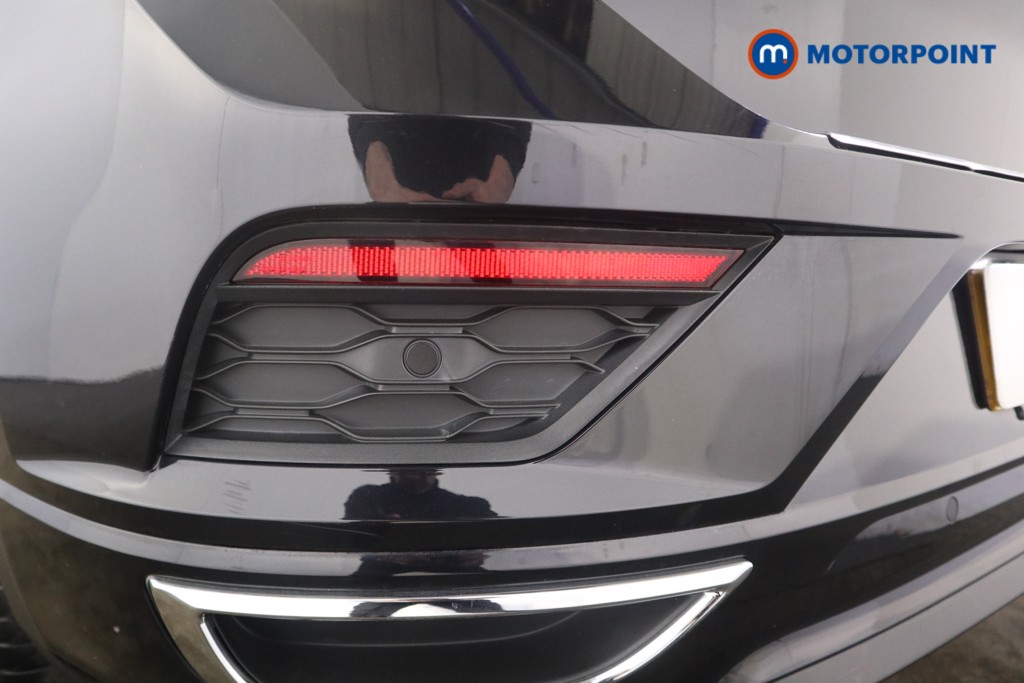 Volkswagen T-Roc R-Line Manual Diesel SUV - Stock Number (1622299) - 30th supplementary image