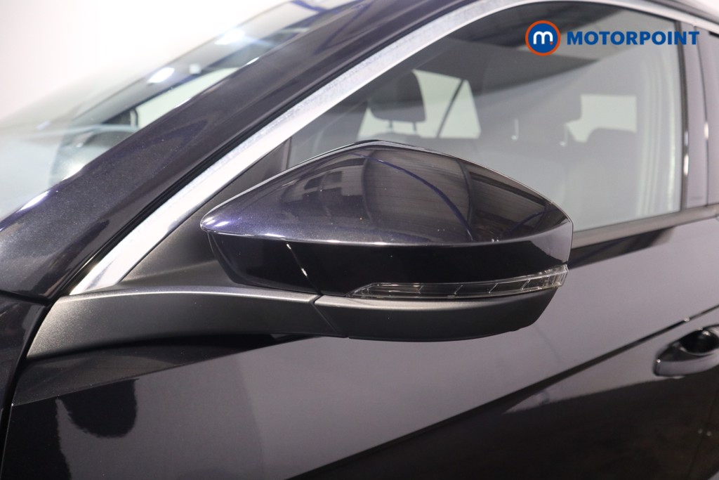 Volkswagen T-Roc R-Line Manual Diesel SUV - Stock Number (1622299) - 37th supplementary image