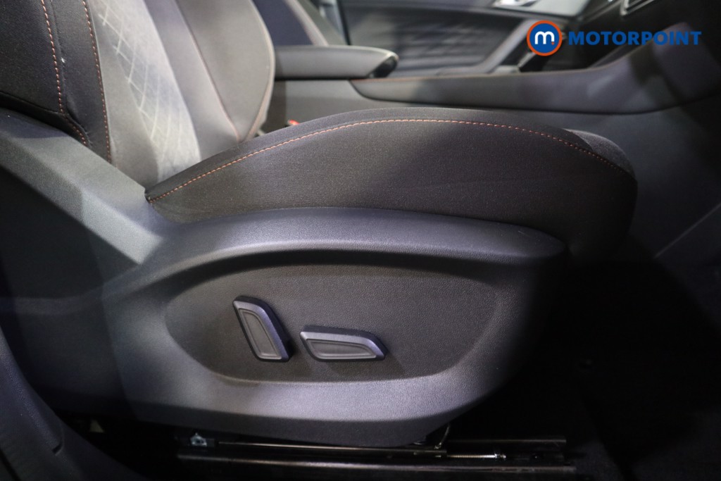 Mg Motor Uk HS SE Automatic Petrol-Electric Hybrid SUV - Stock Number (1622945) - 14th supplementary image