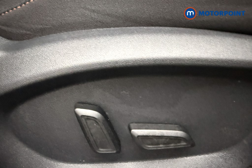 Mg Motor Uk HS SE Automatic Petrol-Electric Hybrid SUV - Stock Number (1623043) - 17th supplementary image