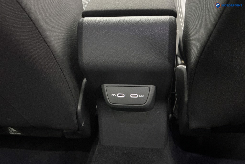 Volkswagen Taigo R-Line Automatic Petrol SUV - Stock Number (1623714) - 13th supplementary image