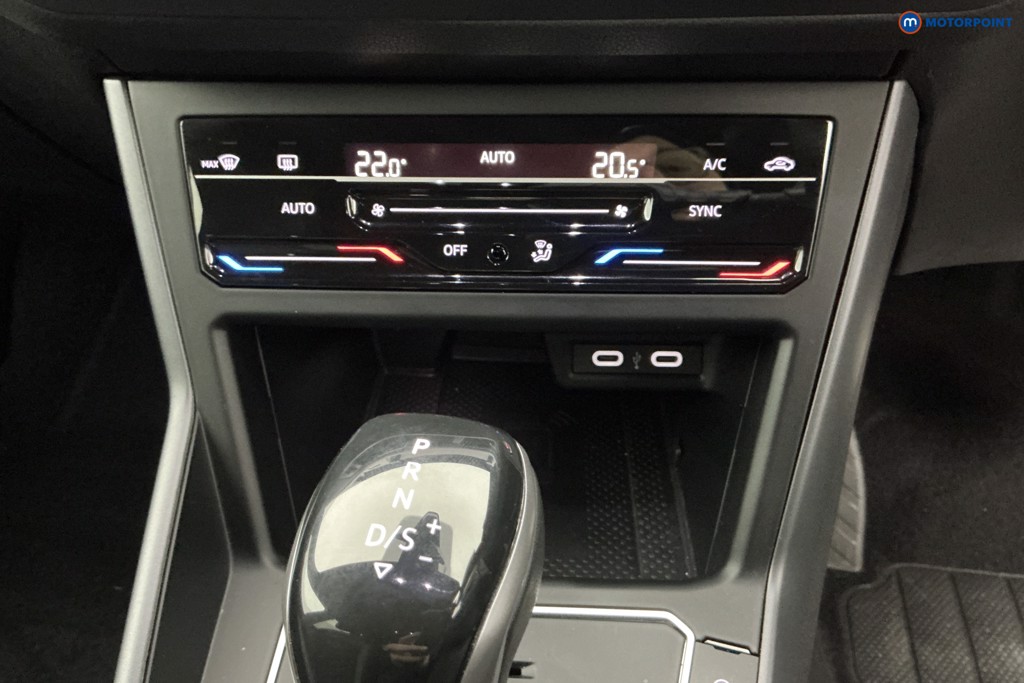 Volkswagen Taigo R-Line Automatic Petrol SUV - Stock Number (1623714) - 17th supplementary image