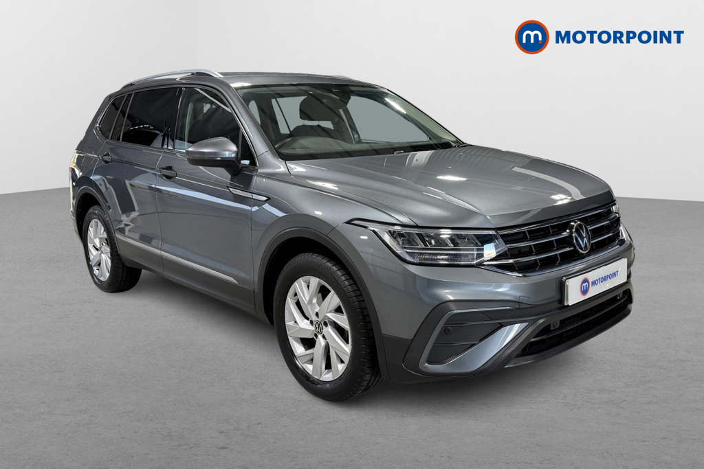Volkswagen Tiguan Allspace Life Manual Petrol SUV - Stock Number (1624704) - Drivers side front corner