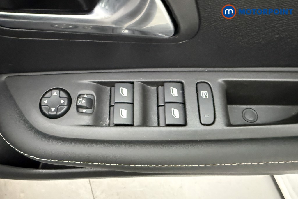 Peugeot 208 Allure Manual Petrol Hatchback - Stock Number (1624781) - 16th supplementary image