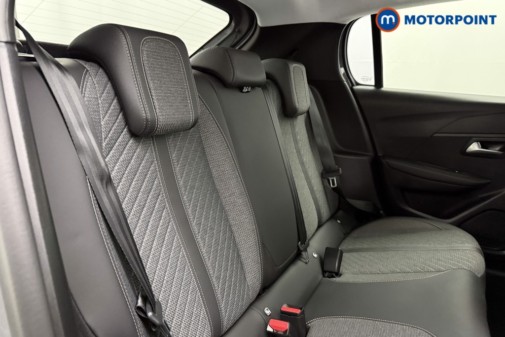 Peugeot 208 Allure Manual Petrol Hatchback - Stock Number (1624781) - 19th supplementary image