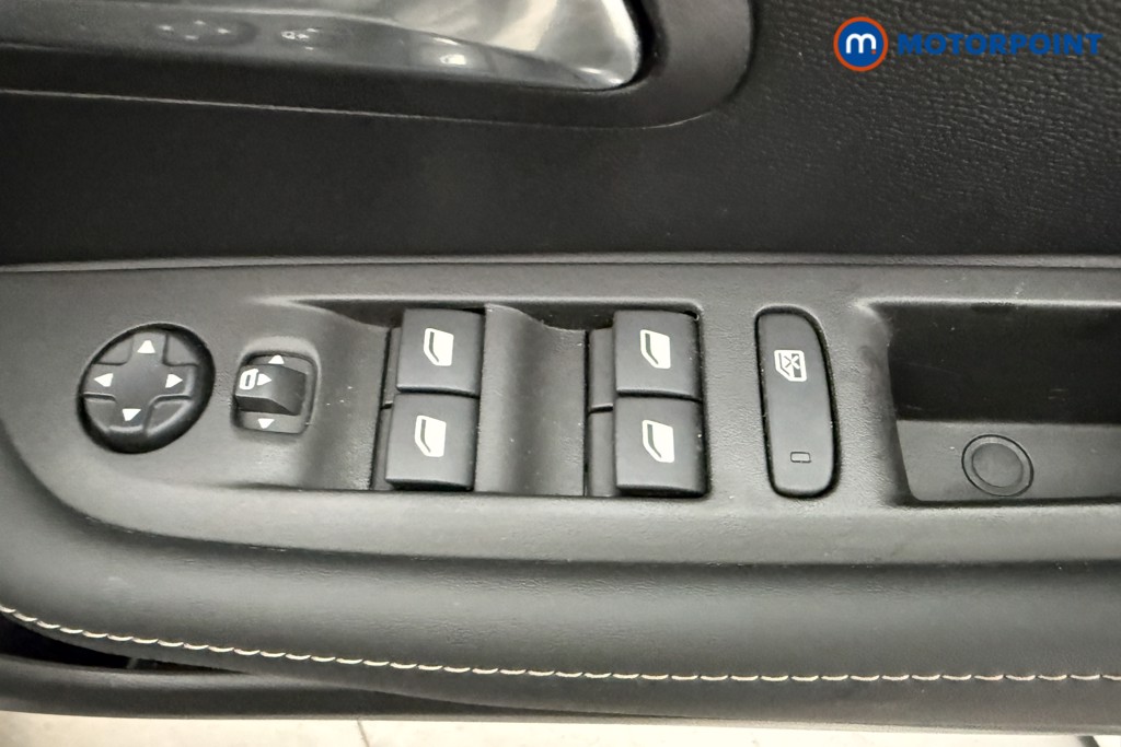 Peugeot 208 Allure Manual Petrol Hatchback - Stock Number (1624855) - 16th supplementary image