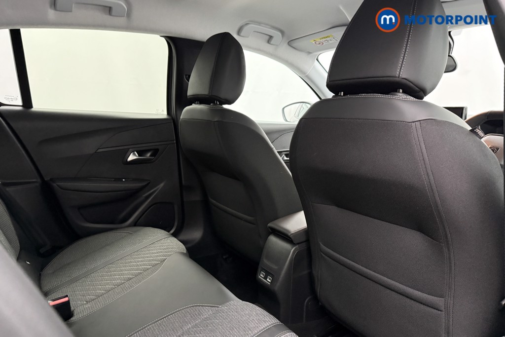 Peugeot 208 Allure Manual Petrol Hatchback - Stock Number (1624855) - 17th supplementary image