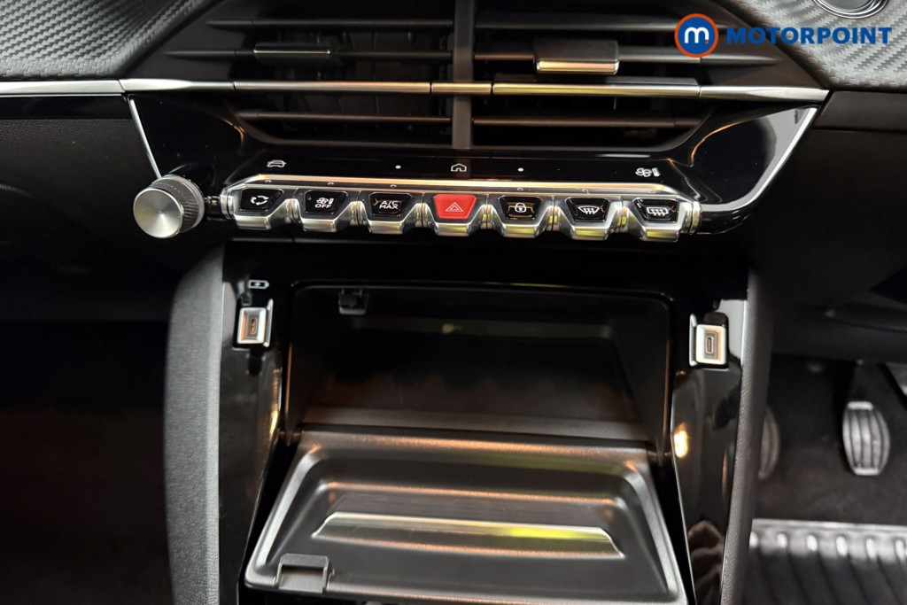 Peugeot 208 Allure Manual Petrol Hatchback - Stock Number (1624865) - 11th supplementary image
