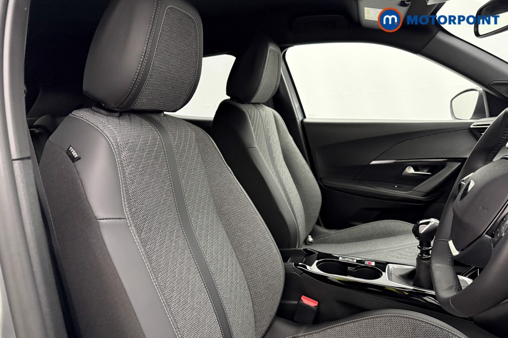 Peugeot 2008 Allure Manual Petrol SUV - Stock Number (1624949) - 13th supplementary image