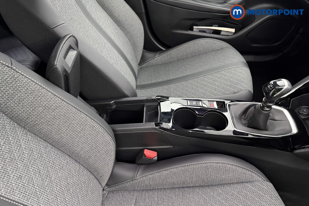 Peugeot 2008 Allure Manual Petrol SUV - Stock Number (1624958) - 12th supplementary image
