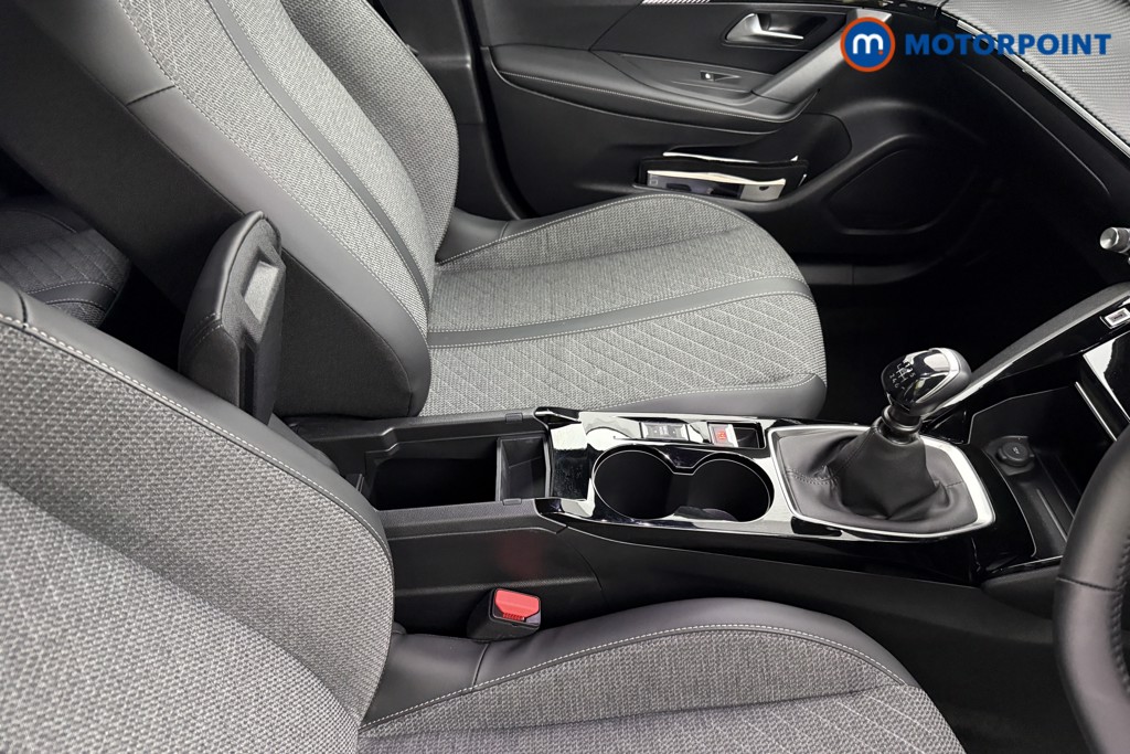 Peugeot 2008 Allure Manual Petrol SUV - Stock Number (1624982) - 13th supplementary image
