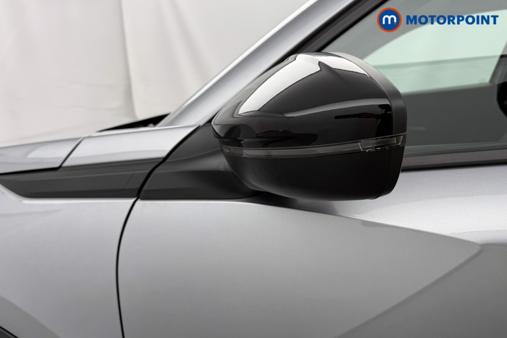 Peugeot 2008 Allure Manual Petrol SUV - Stock Number (1624982) - 24th supplementary image