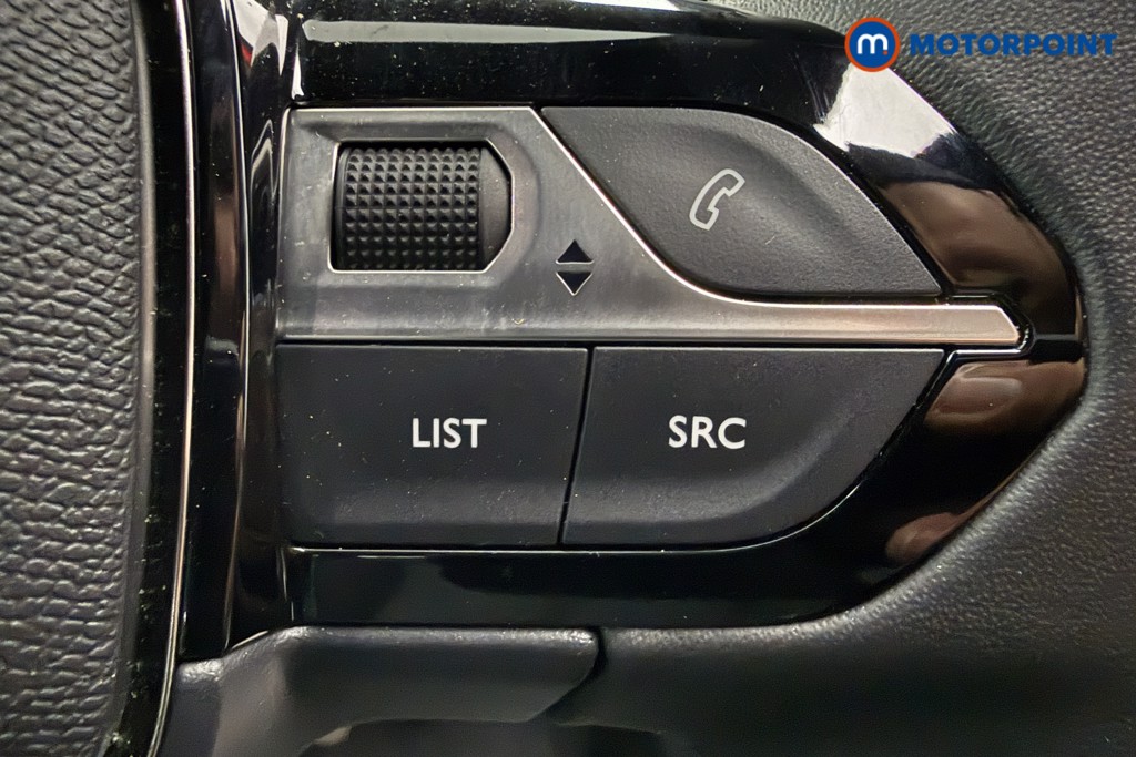 Peugeot 2008 Allure Manual Petrol SUV - Stock Number (1625000) - 4th supplementary image