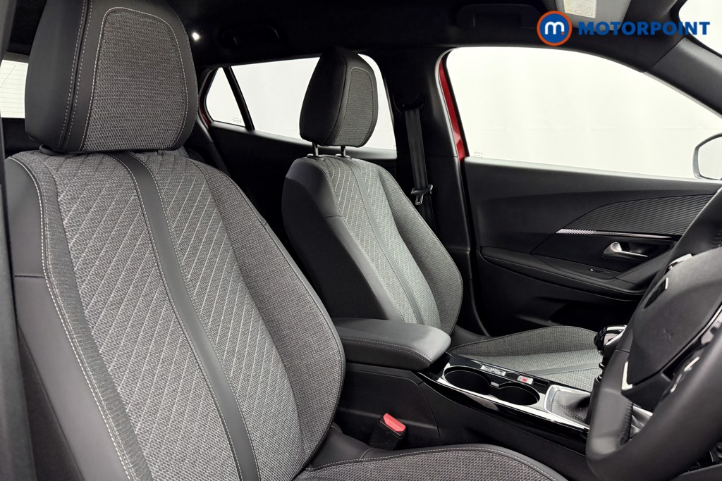 Peugeot 2008 Allure Manual Petrol SUV - Stock Number (1625000) - 14th supplementary image