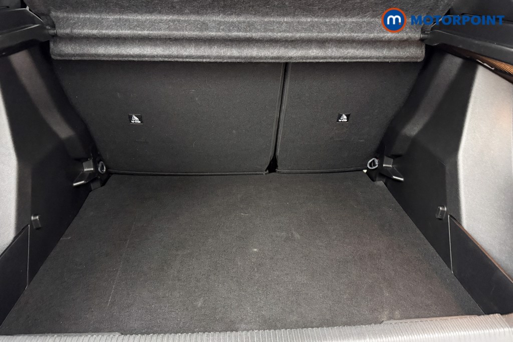 Peugeot 2008 Allure Manual Petrol SUV - Stock Number (1625000) - 20th supplementary image