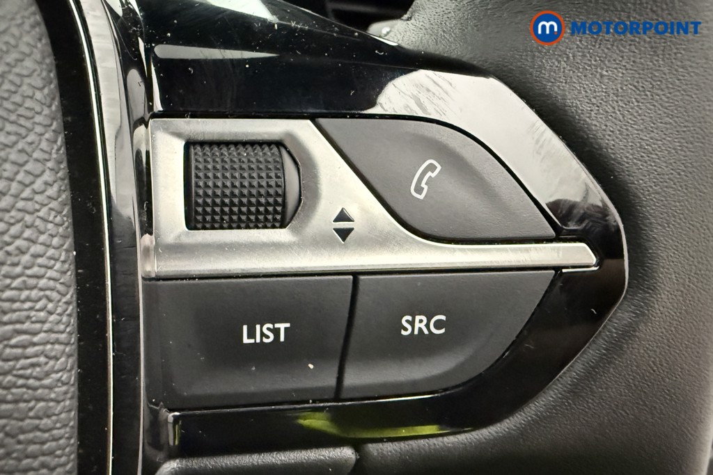 Peugeot 2008 Allure Manual Petrol SUV - Stock Number (1625009) - 4th supplementary image