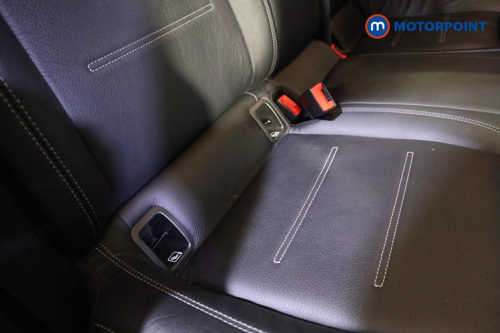 Mercedes-Benz CLA Amg Line Automatic Petrol Coupe - Stock Number (1625313) - 13th supplementary image